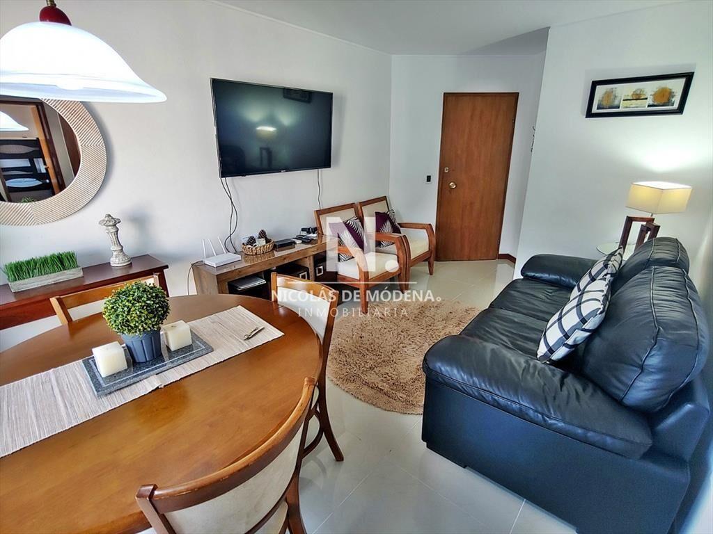 Apartamento a pasos de Punta Shopping