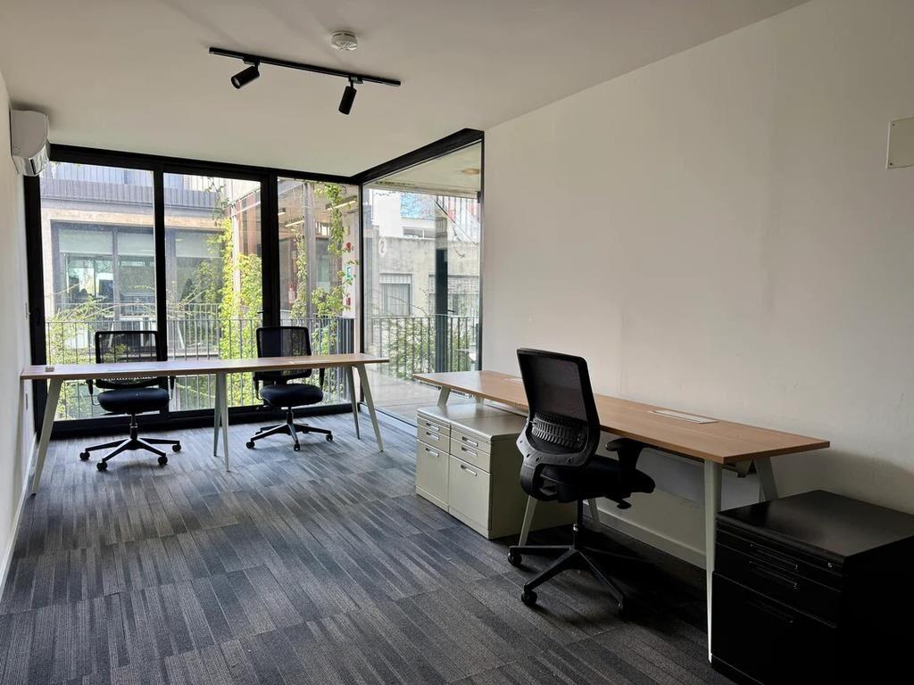 Venta de oficina, terraza con parrillero y garaje, Pocitos N