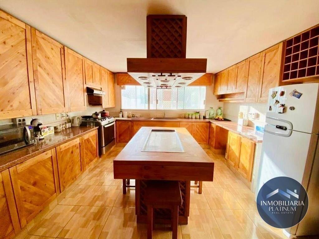 Apartamento en venta c/ cochera en Punta Carretas