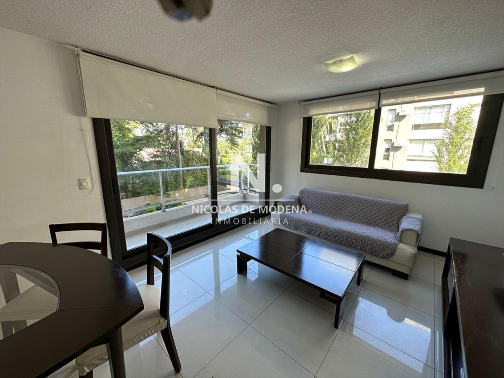 Departamento en venta con excelente ubicación.
