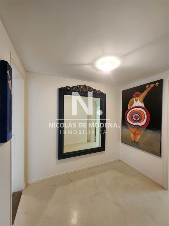 Departamento de 3 dormitorios en venta frente a