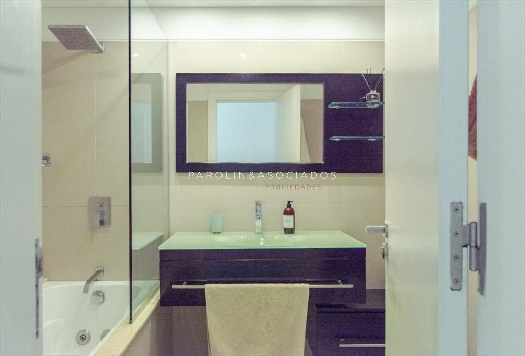 Departamento en Venta de 3 Dormitorios en Rincon