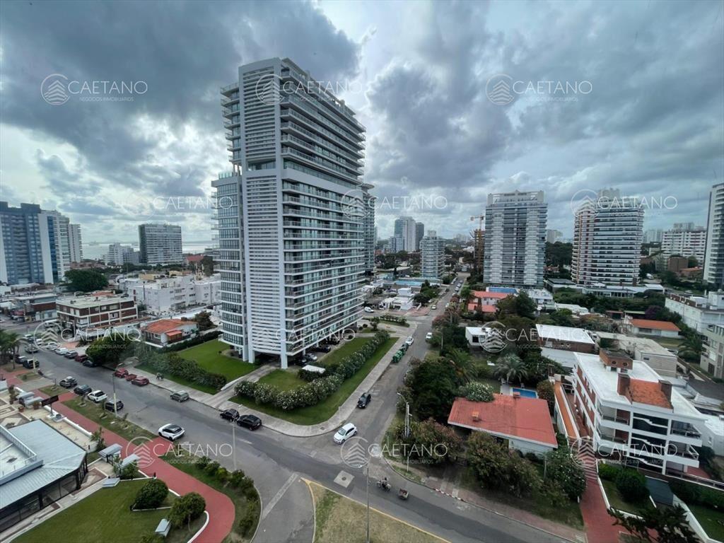 Departamento en venta en Brava - Punta del Este 1