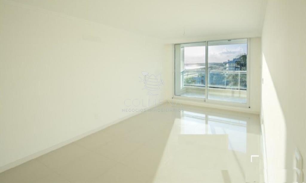 Penthouse en la mansa con vista al mar a cuenta2