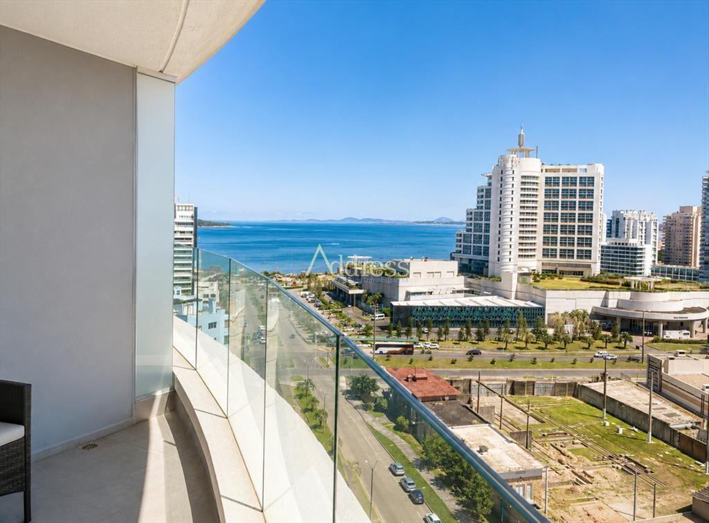 Exclusivo apartamento de 3 dormitorios con vistas