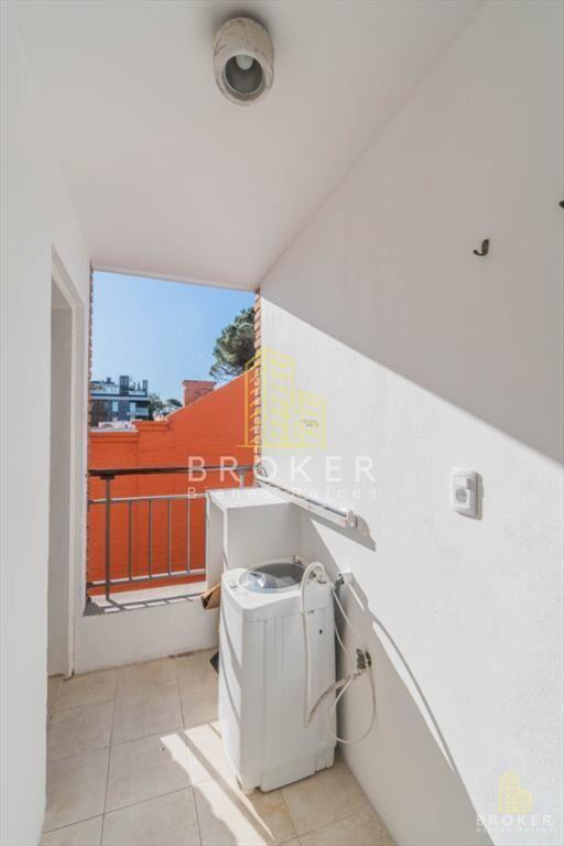Alquiler apartamento 2 dormitorios y servicio en Carrasco a