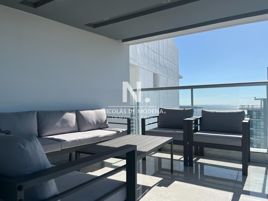 Espectacular penthouse en alquiler con vista al