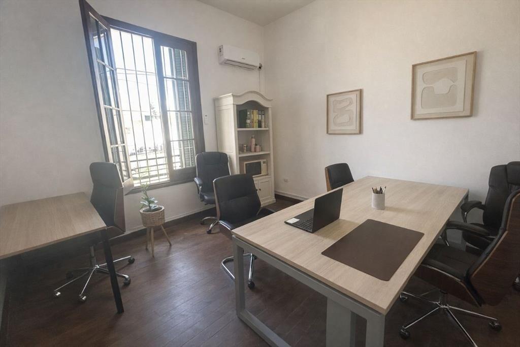 VENTA CASA EN UNIÓN, 8 DORMITORIOS, GARAJE