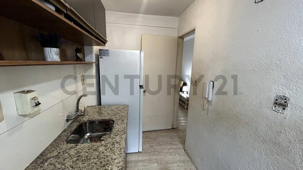 Apartamento en venta/Cordón/Av.18 de Julio/50m2/2 Dormito...