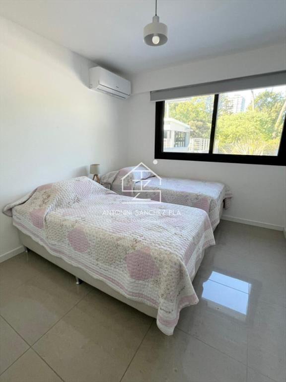 VENTA CONFORTABLE APARTAMENTO EN PLANTA BAJA ZONA