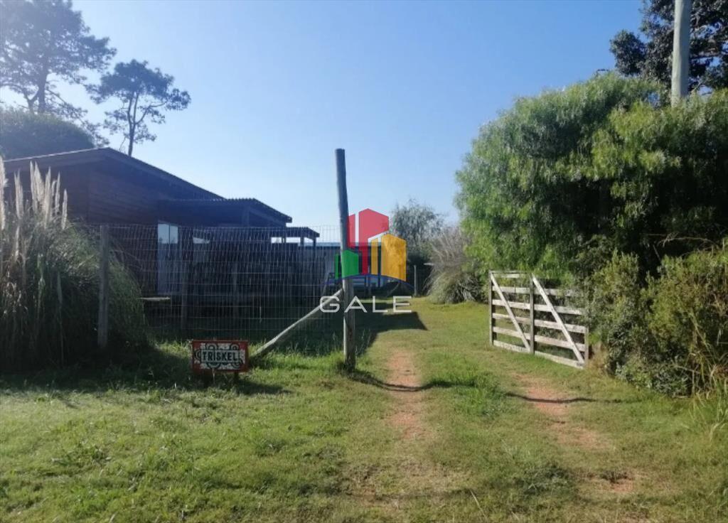 CabaÃ±a de madera, en zona tranquila