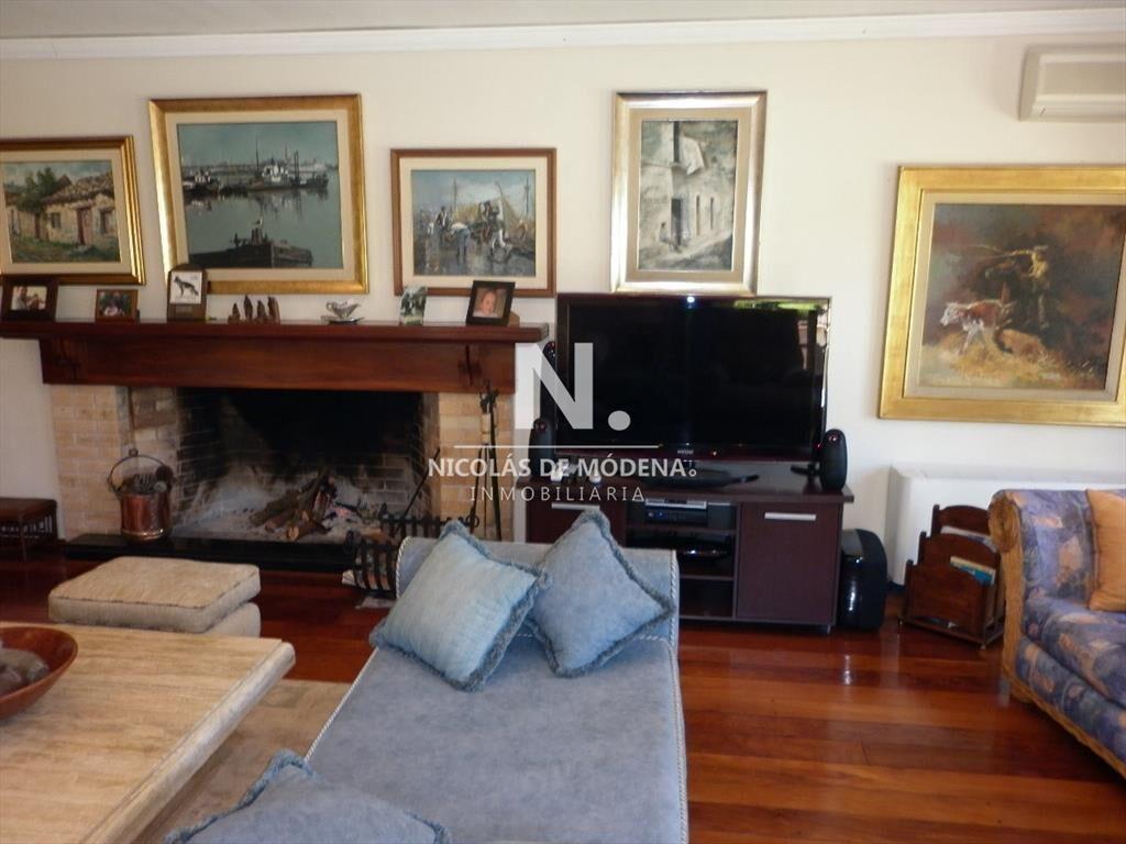 Vende casa en Lugano, Punta del Este de 4
