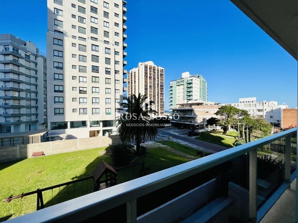 Venta Departamento 1 dormitorio y medio Punta del