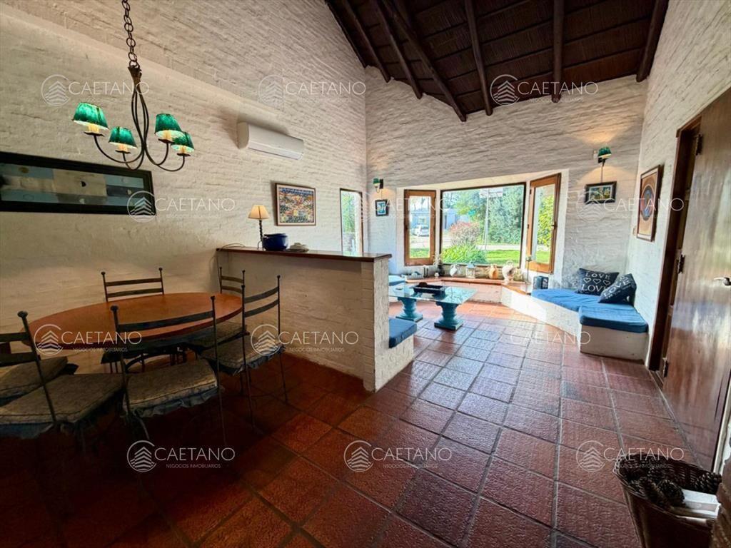 casa en venta con piscina en punta del este