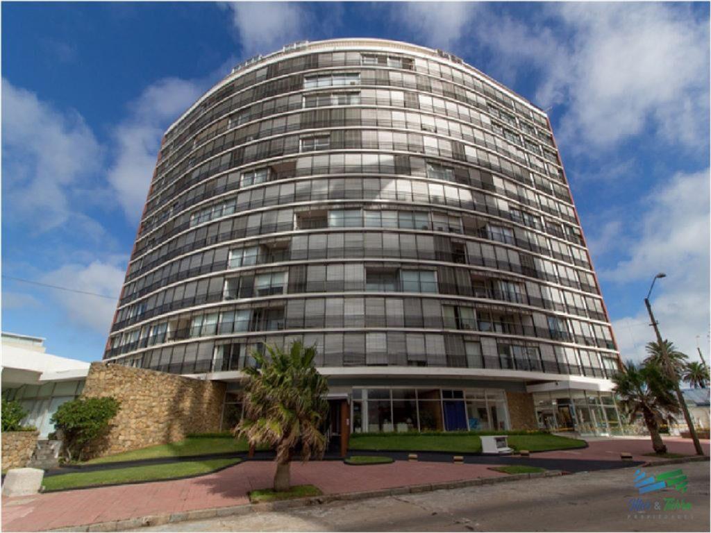 Apartamento en Peninsula, 2 dormitorios *