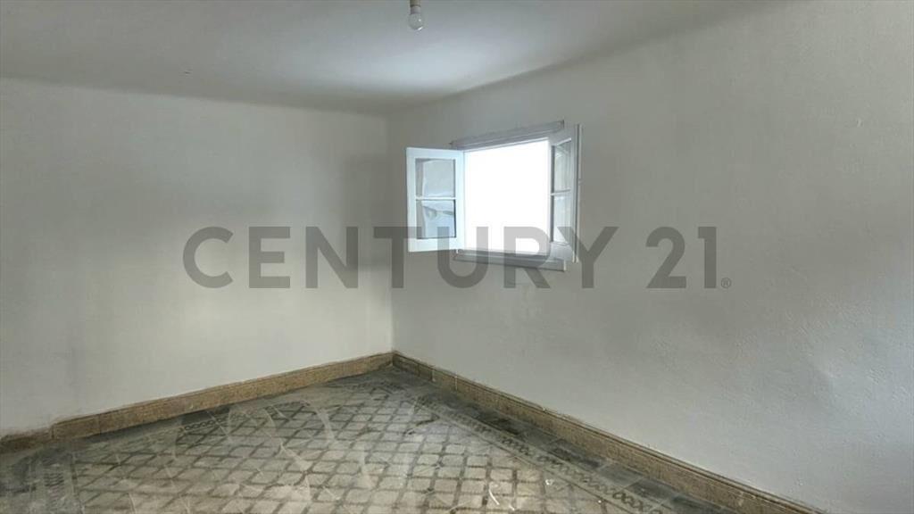 ALQUILER APARTAMENTO 3 DORMITORIOS EN P.ALTA. BARRIO SUR ...