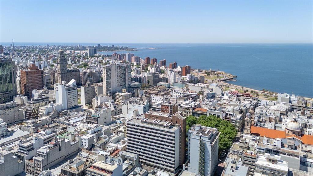 Venta de terreno en Ciudad Vieja ideal Inversores
