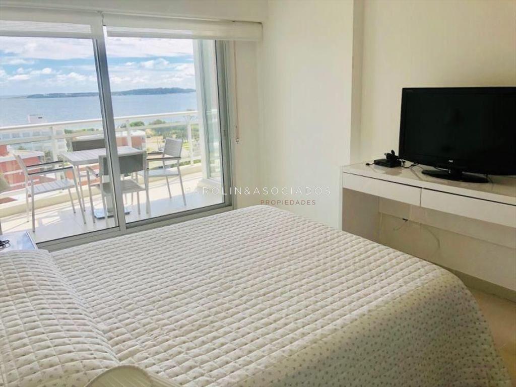 Apartamento alquiler temporario en Playa Mansa 2 dormitorio