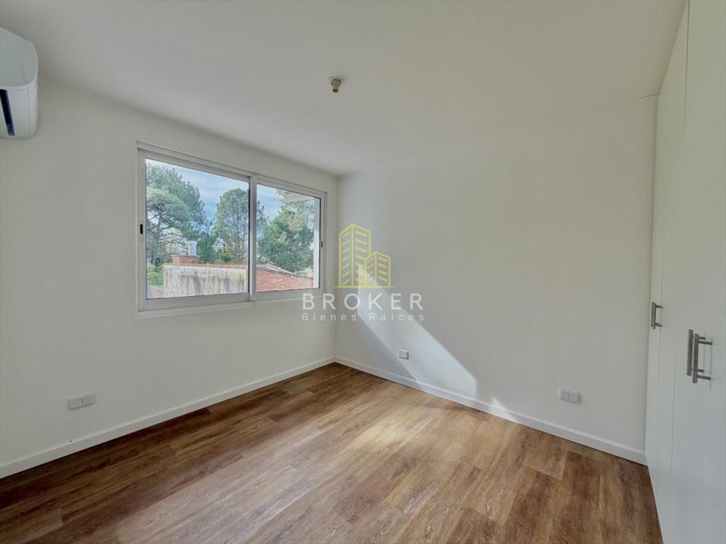Venta casa punta del este jardines de CÃ³rdoba