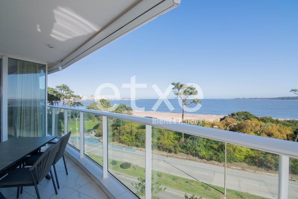 Exclusivo Apartamento Venta Primera linea Playa Mansa...