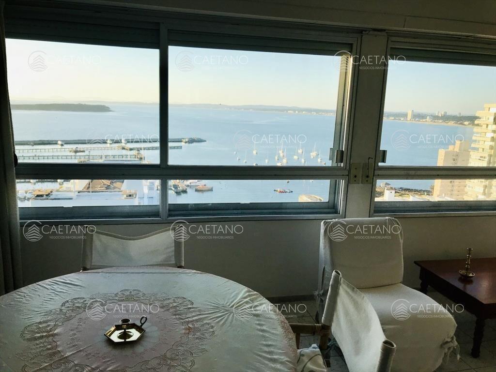 Apartamento en Peninsula, 2 dormitorios *