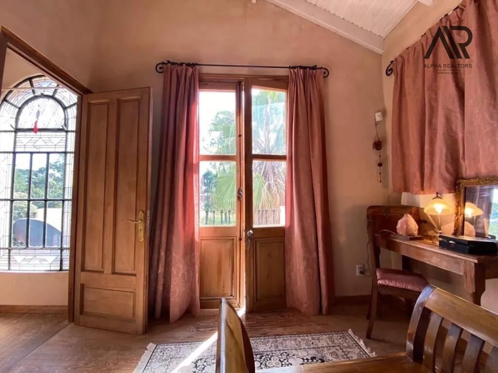 Casa en venta c/ cochera en Jardines de Córdoba