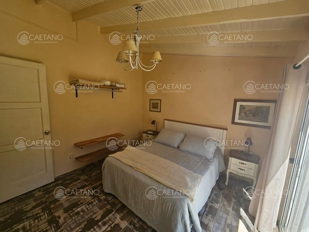 Venta Casa - 3 Dormitorios 2 Baños - Punta -