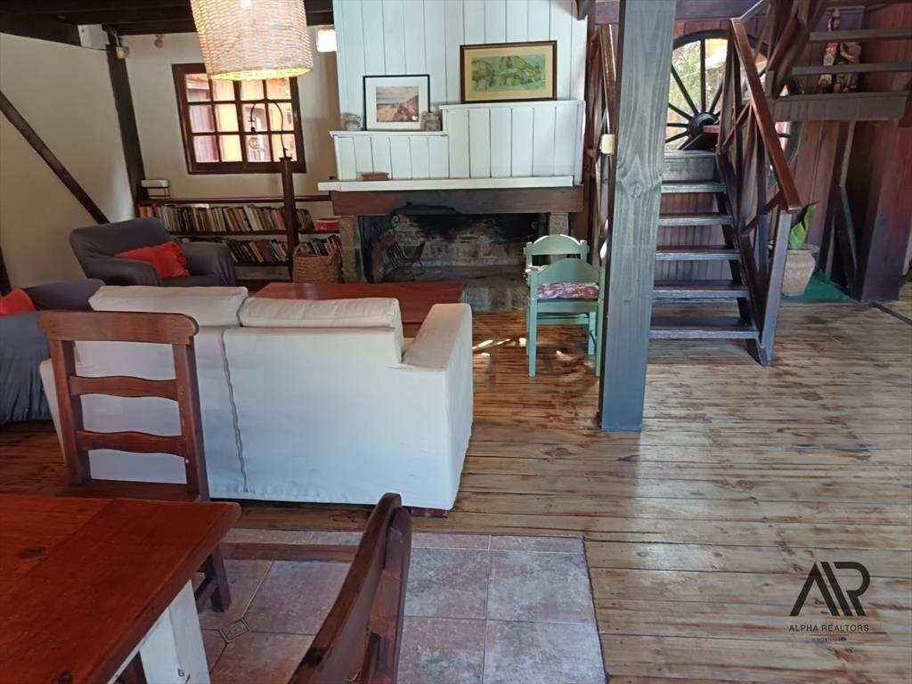 Casa en venta de 3 dormitorios en Pinares