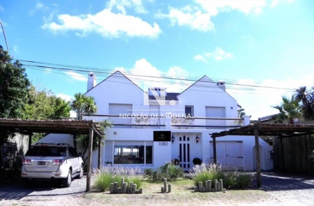 Casa en La Barra en venta.