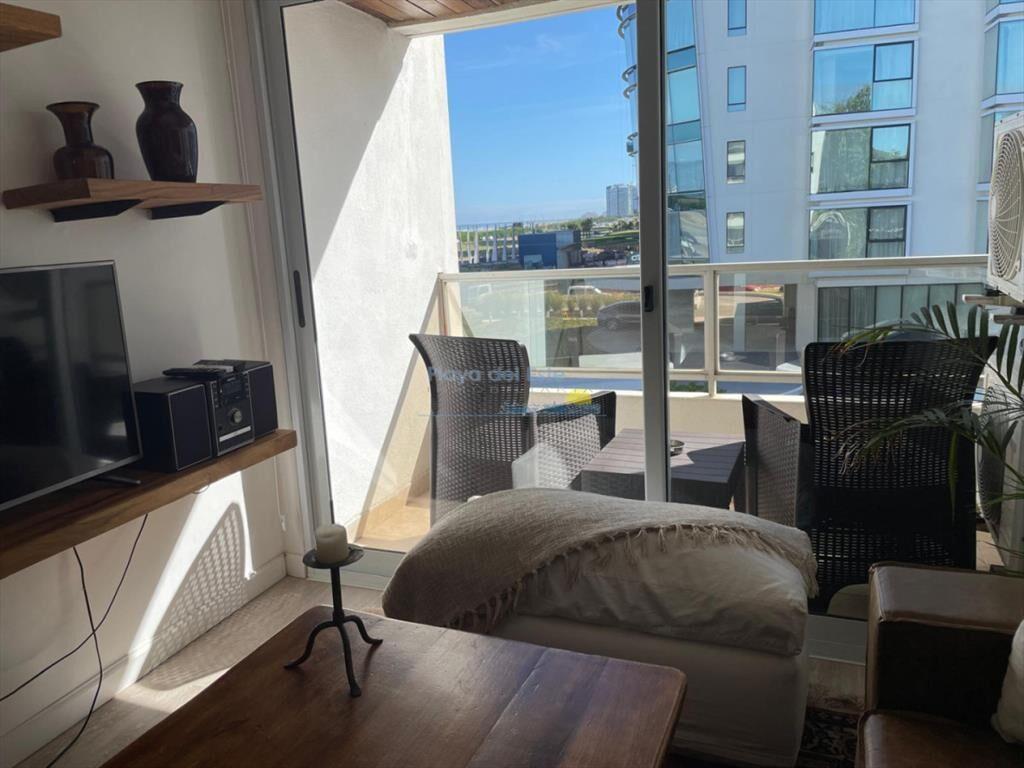 Apartamento en alquiler anual de 2 dormitorios en