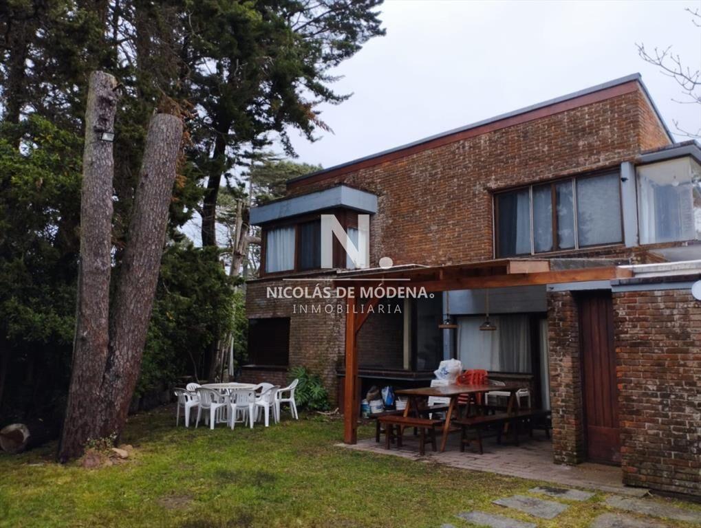 Alquiler de casa en el barrio de San Rafael de 4 dormitorio