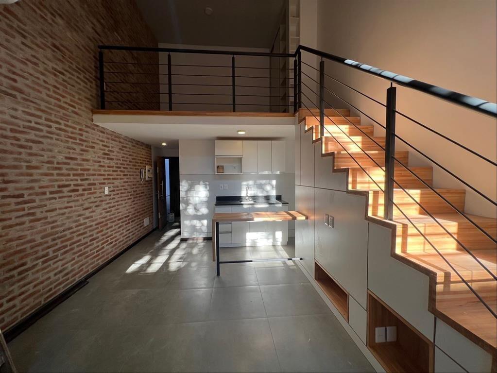 LOFT CON TERRAZA CON PARRILLERO CON BAJOS GASTOS COMUNES