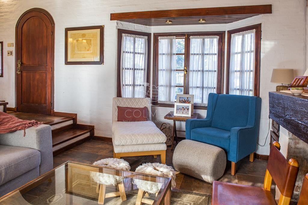 Muy linda casa en venta, zona inmejorable, 3 dormitorios y