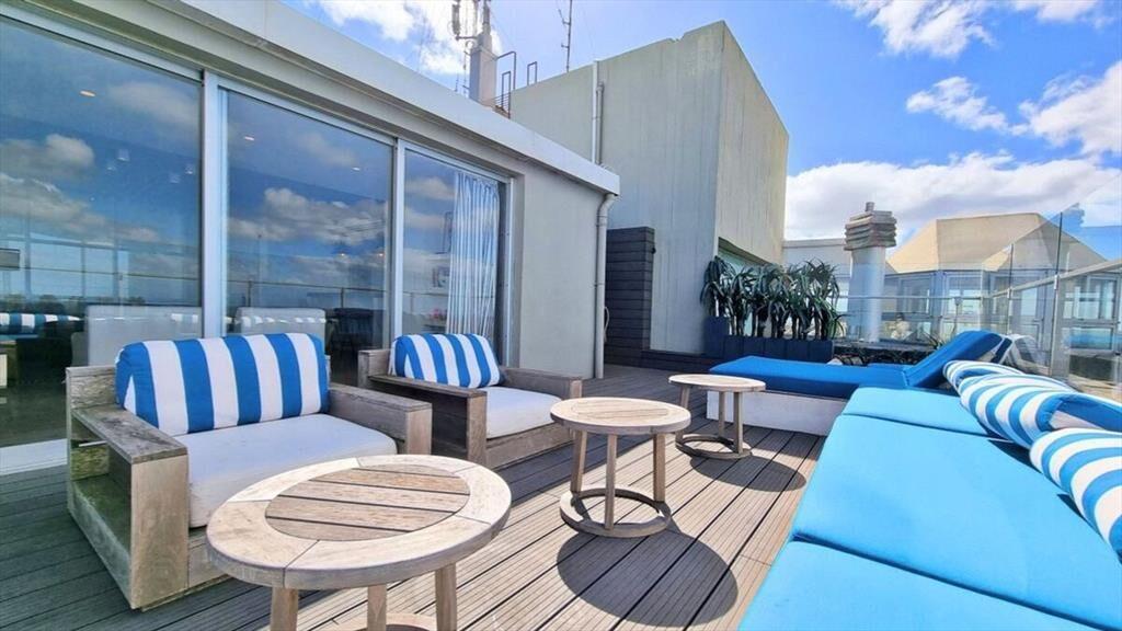 VENTA APARTAMENTO 4 DORMITORIOS PUNTA DEL ESTE