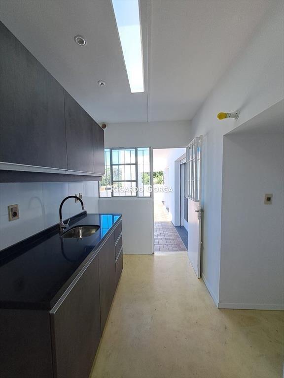 Casa de altos en venta de 2 dormitorios 2 baños y cocher...