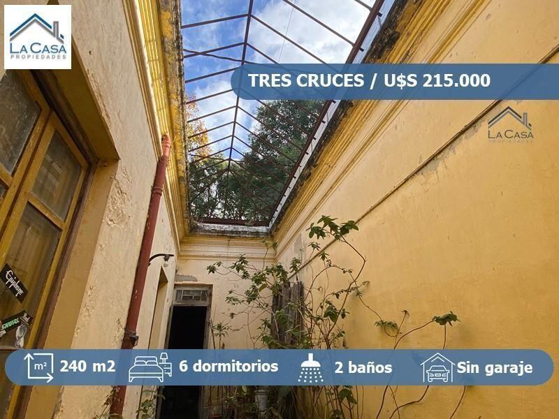 Casa a la venta en Tres Cruces atractiva para reciclar