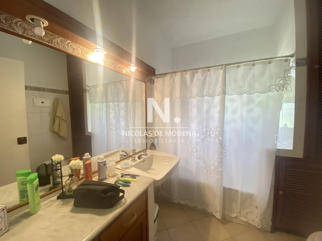 Venta Av Italia Pda 5 zona comercial casa local