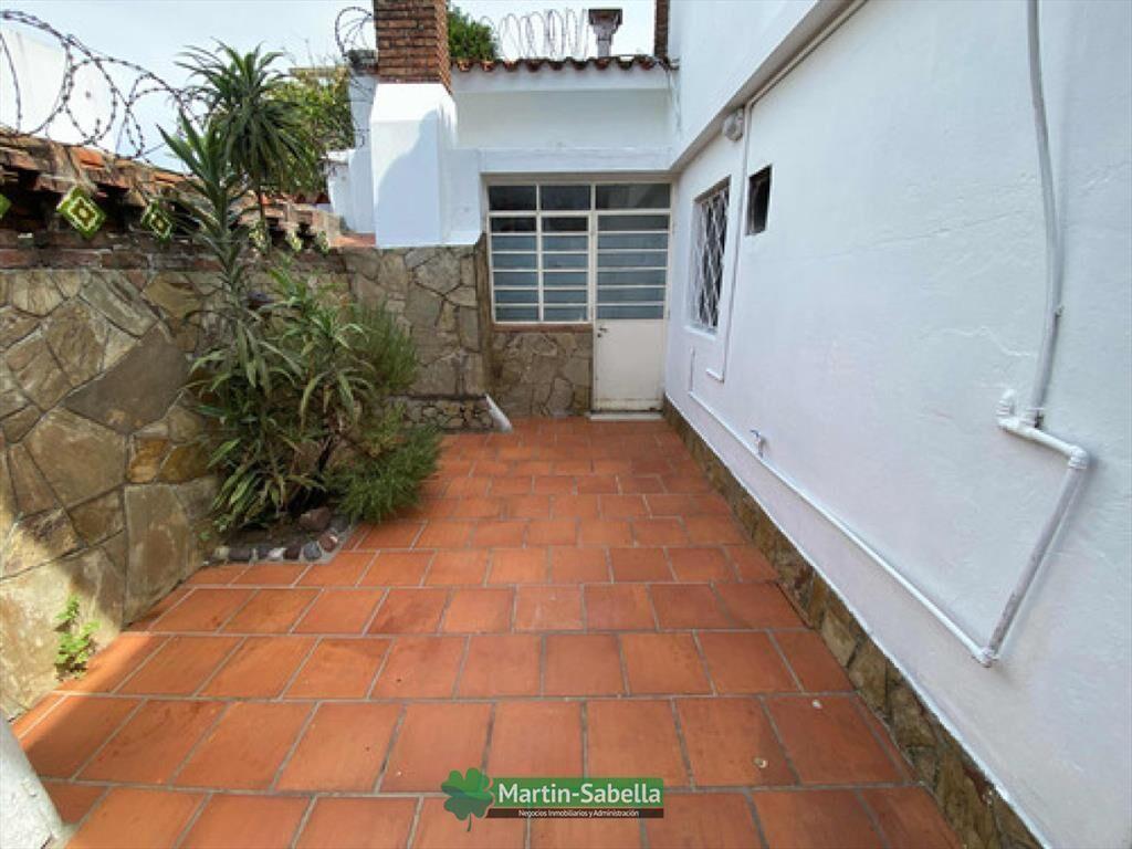 Casa en Venta - MalvÃ­n
