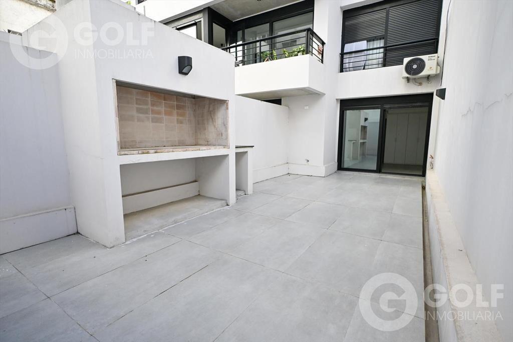 Venta de apartamento de 1 Dormitorio con Terraza, Patio, Pa