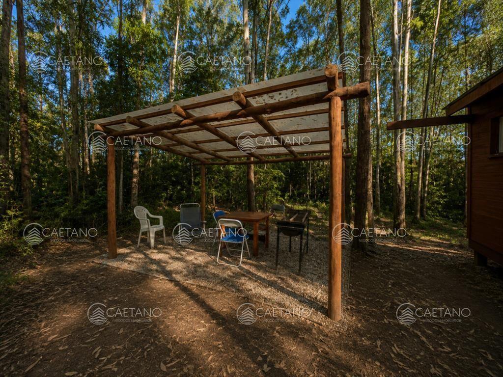 VENTA DE TERRENO CON 2 CABAÃ?AS PUNTA BALLENA-LAS