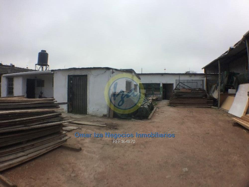 Venta local industrial galpon deposito prox Cno Carrasco