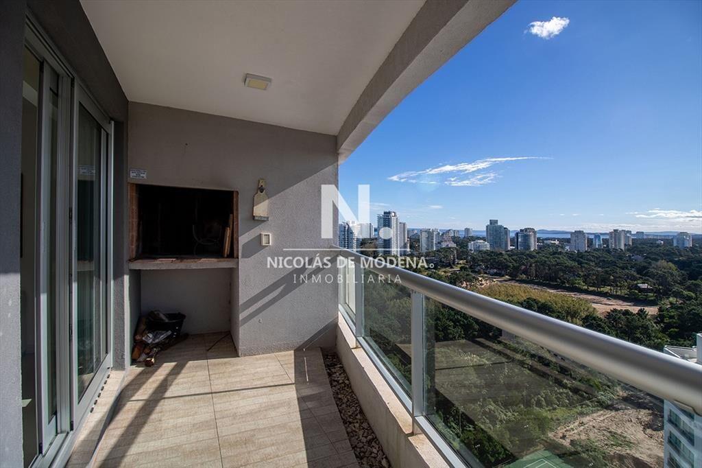 En venta apartamento con vista al mar de 1