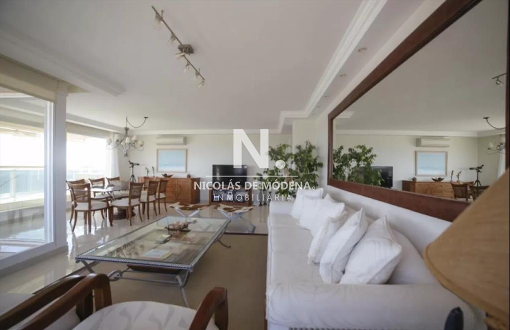 Apartamento en Punta del Este, Mansa