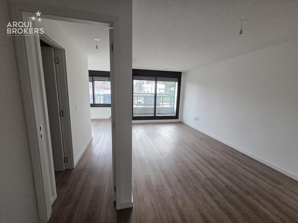 Apartamento de dos dormitorios en venta en Malvín - 101