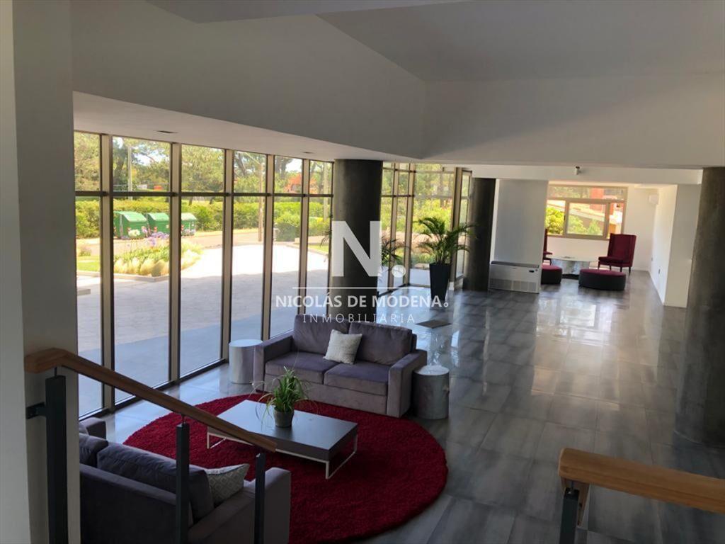 Apartamento de 1 dormitorio en edificio nuevo,