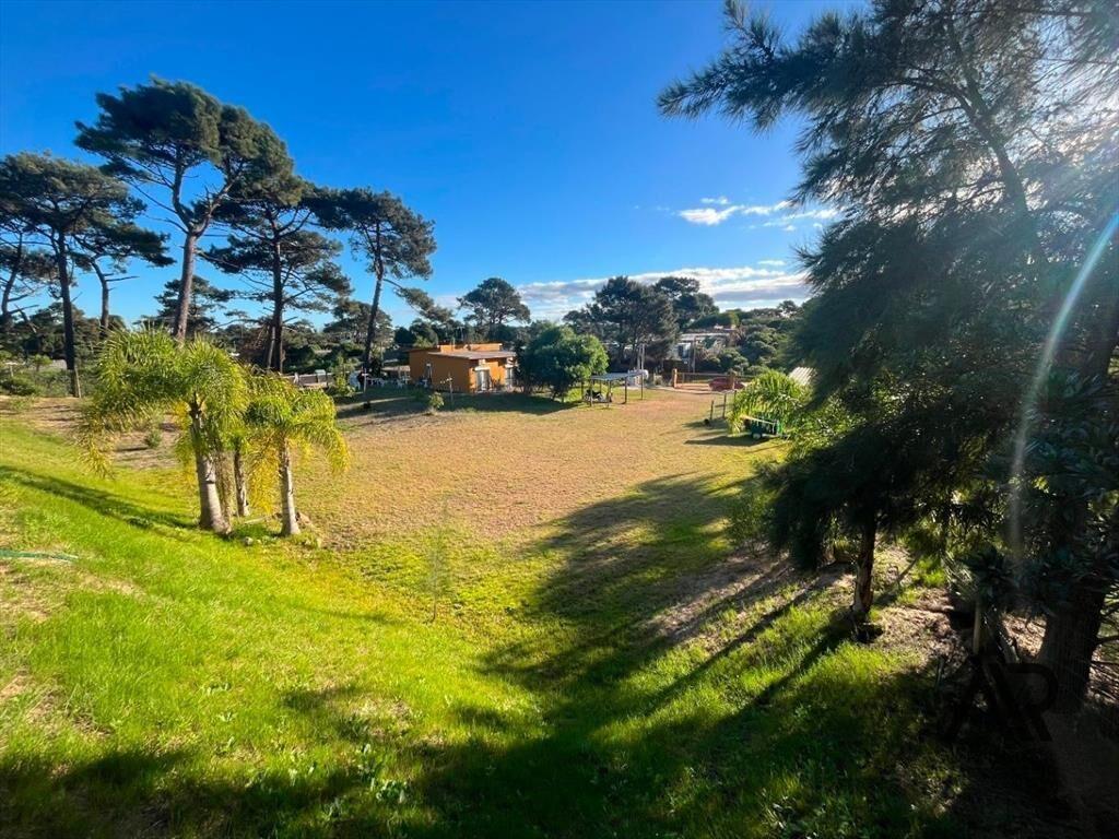 Terreno De 1250 Mts2 En Club De Lago Punta Ballena, List...