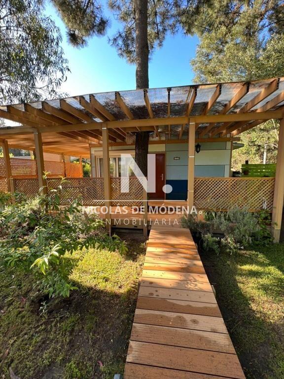 Casa en venta de 5 dormitorios con jardÃ­n  en