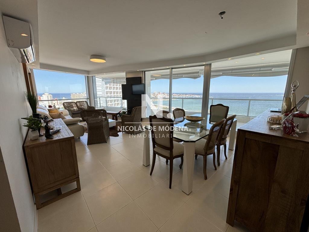 Vende apartamento con vista espectacular de 3 en