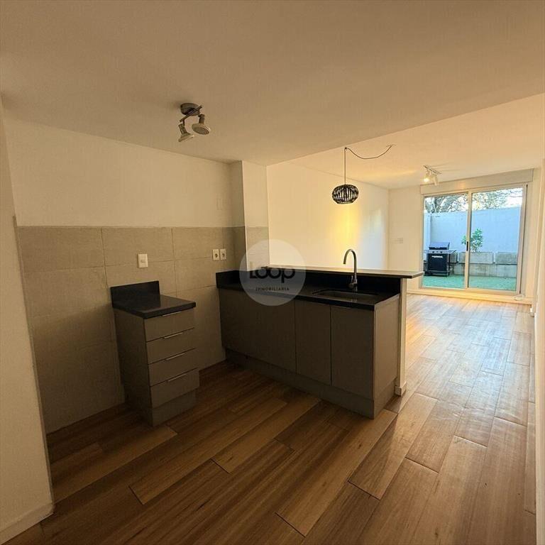 Alquiler apartamento de 2 dormitorios con patio en La Blanq