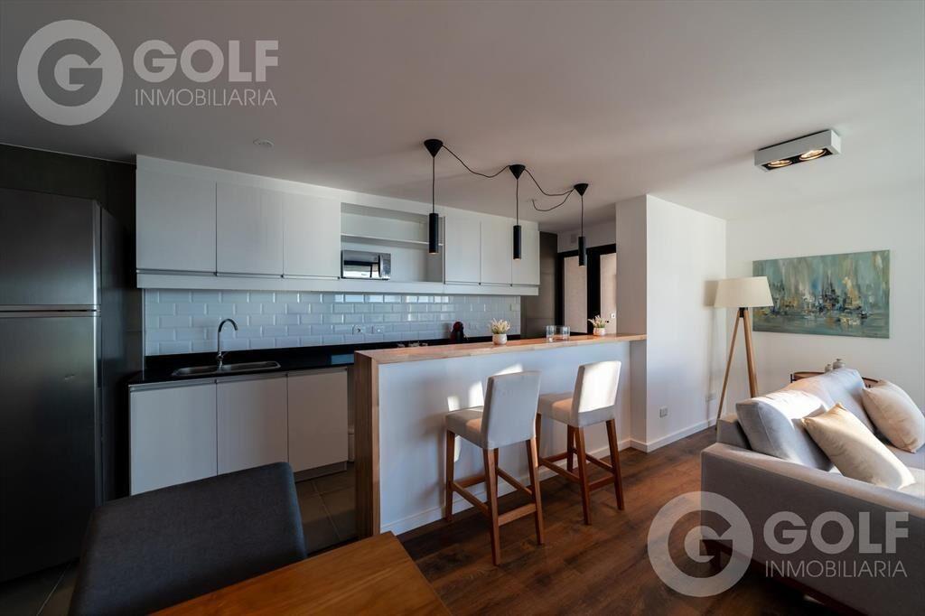 Venta apartamento de 3 dormitorios con vista al lago en Bar